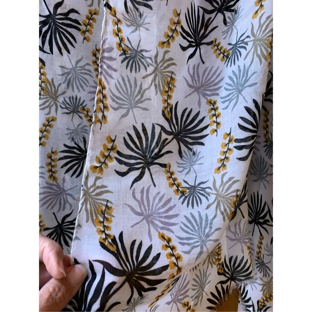Shawl or Scarf Tropical Design #wrap #tropical